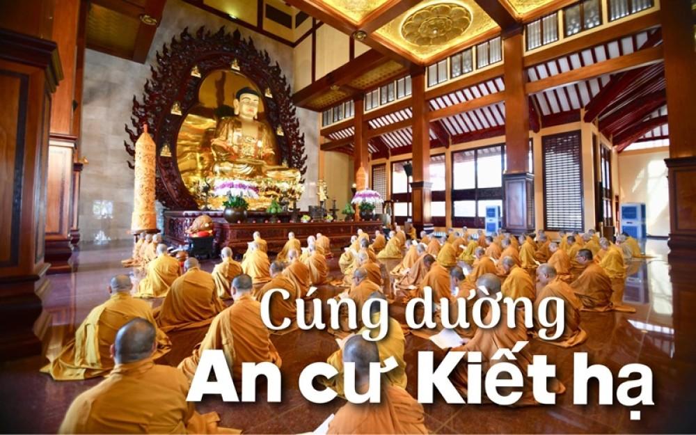 Cúng dường trường hạ mang lại phúc báu?