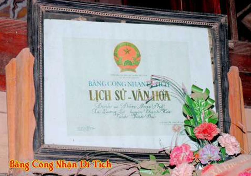 Bằng c&ocirc;ng nhận di t&iacute;ch lịch sử văn ho&aacute; đ&igrave;nh/đền Mạo Phổ (Ph&uacute; Thọ). Ảnh sưu tầm.
