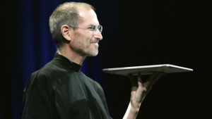 "Steve Jobs Việt Nam" - là chinh phục bên ngoài, chuyển hóa bên trong