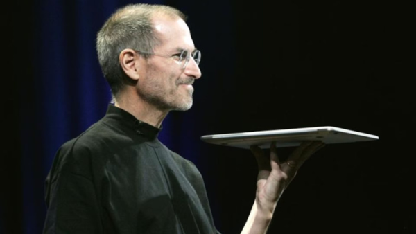 "Steve Jobs Việt Nam" - là chinh phục bên ngoài, chuyển hóa bên trong