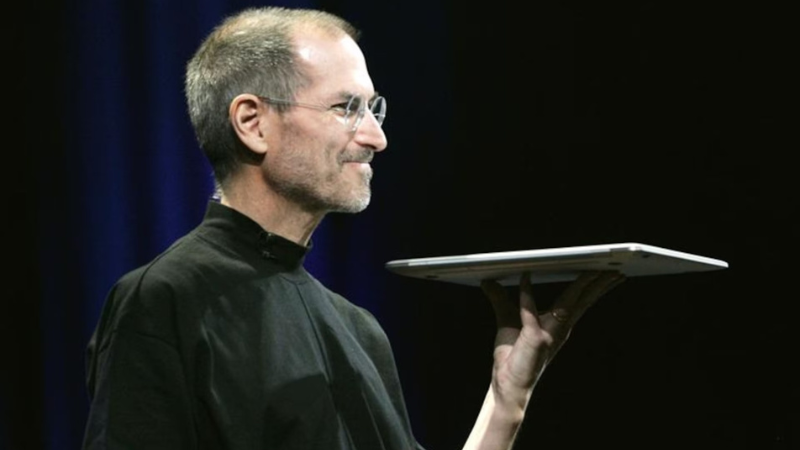 "Steve Jobs Việt Nam" - là chinh phục bên ngoài, chuyển hóa bên trong