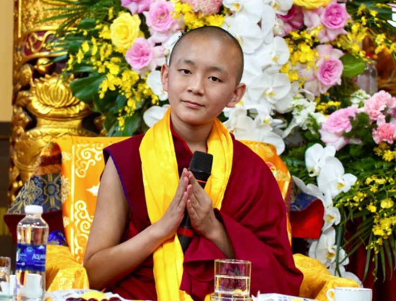 Ng&agrave;i Vairochana Rinpoche