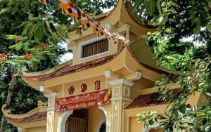 Viếng Vân Sơn tự trong cơn mưa mùa hạ