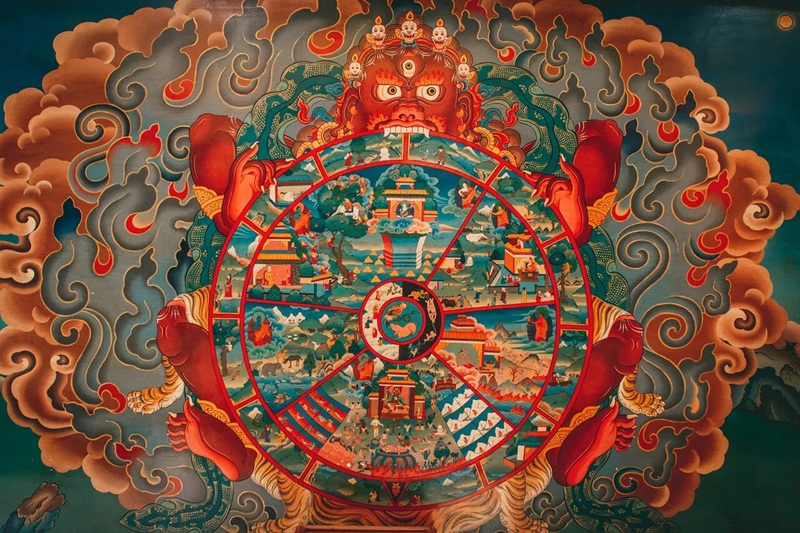 Mandala thể hiện b&aacute;nh xe nghiệp (Karma), Kathmandu, Nepal. | Unsplash, Creative Commons.
