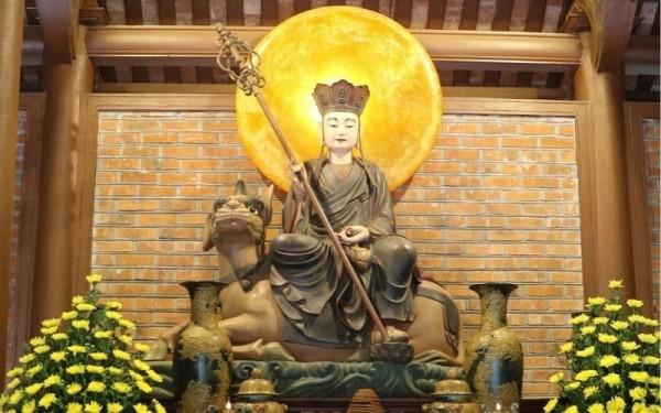 Sống như đất là "thực tập hạnh nguyện Bồ-tát Địa Tạng"