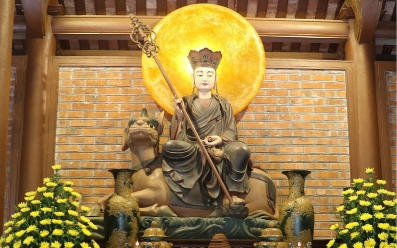 Sống như đất là "thực tập hạnh nguyện Bồ-tát Địa Tạng"