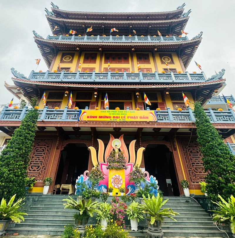 Tu viện Huệ Quang. Ảnh: Facebook