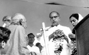 Vì sao Ambedkar từ bỏ Ấn Độ giáo để quy y Phật giáo chỉ 53 ngày trước khi qua đời?