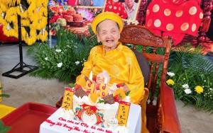 Lời dặn của bà
