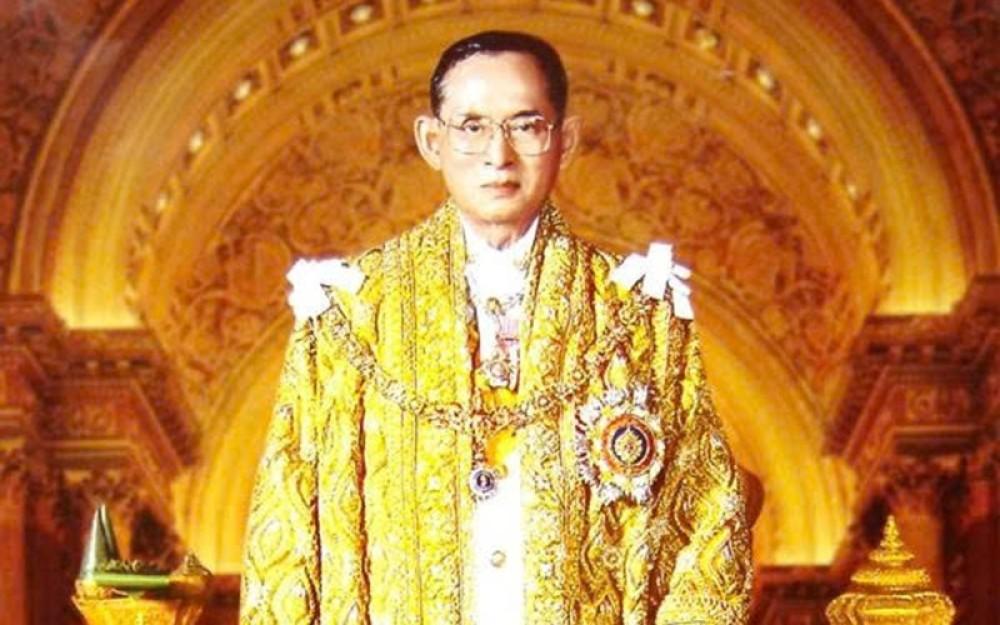 Cuộc đời phụng sự của Quốc vương Thái Lan Bhumibol
